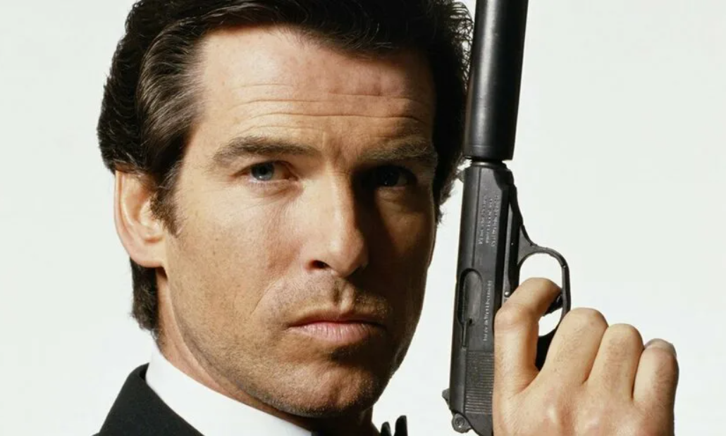 Ми 6 джеймс бонд. Джеймс бонд 007 2017. Джеймс бонд броснан. Пирс броснан агент 007 фото. Джеймс бонд.