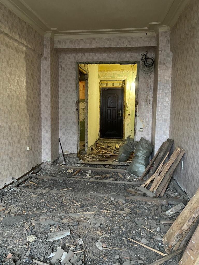 В таком состоянии была квартира в "сталинке"