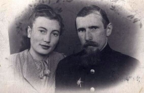 Георгий Константинович Реймерс (1915-2005 гг.) с женой. Фото 1958 года