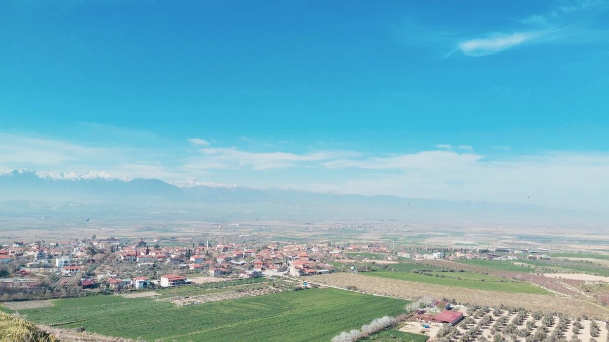 Вид по дороге из нашего отеля к Иераполису