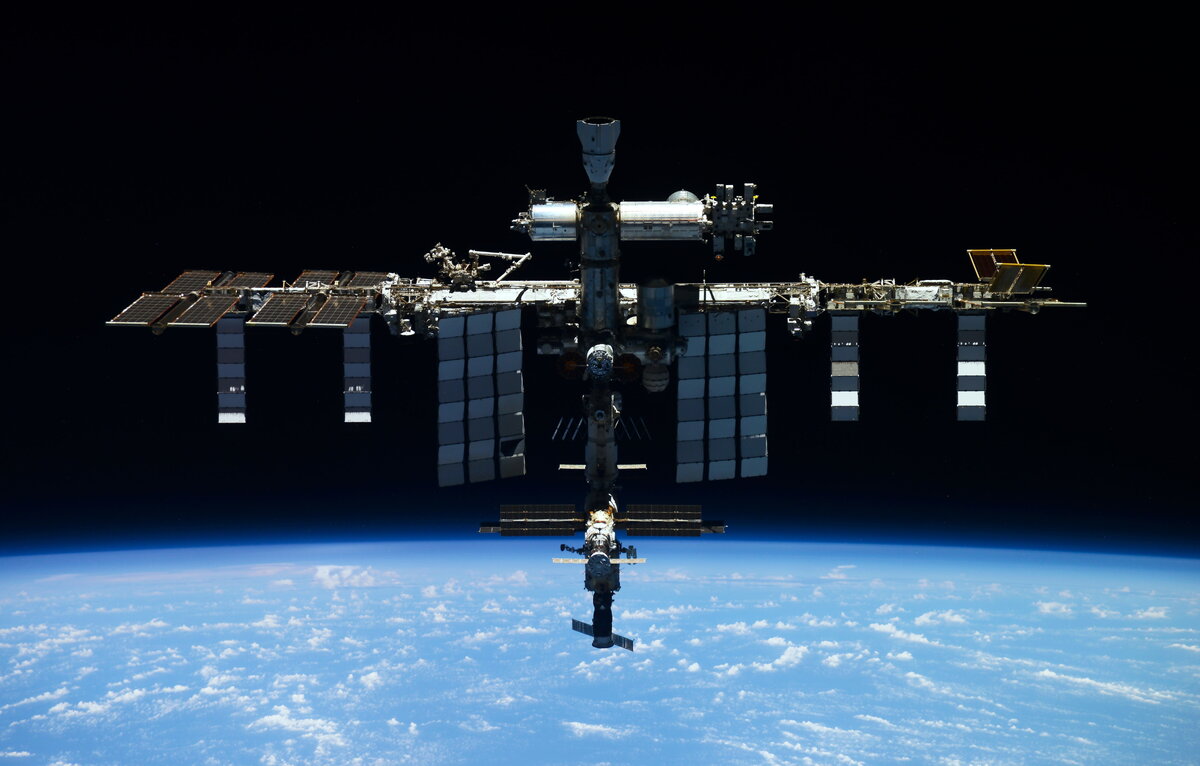    МКС  Пресс-служба ГК "Роскосмос"/ТАСС