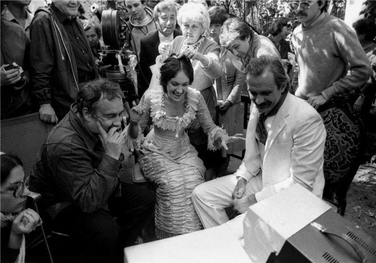 Кадр со съемок фильма (Эльдар Рязанов, Лариса Гузеева, Никита Михалков)