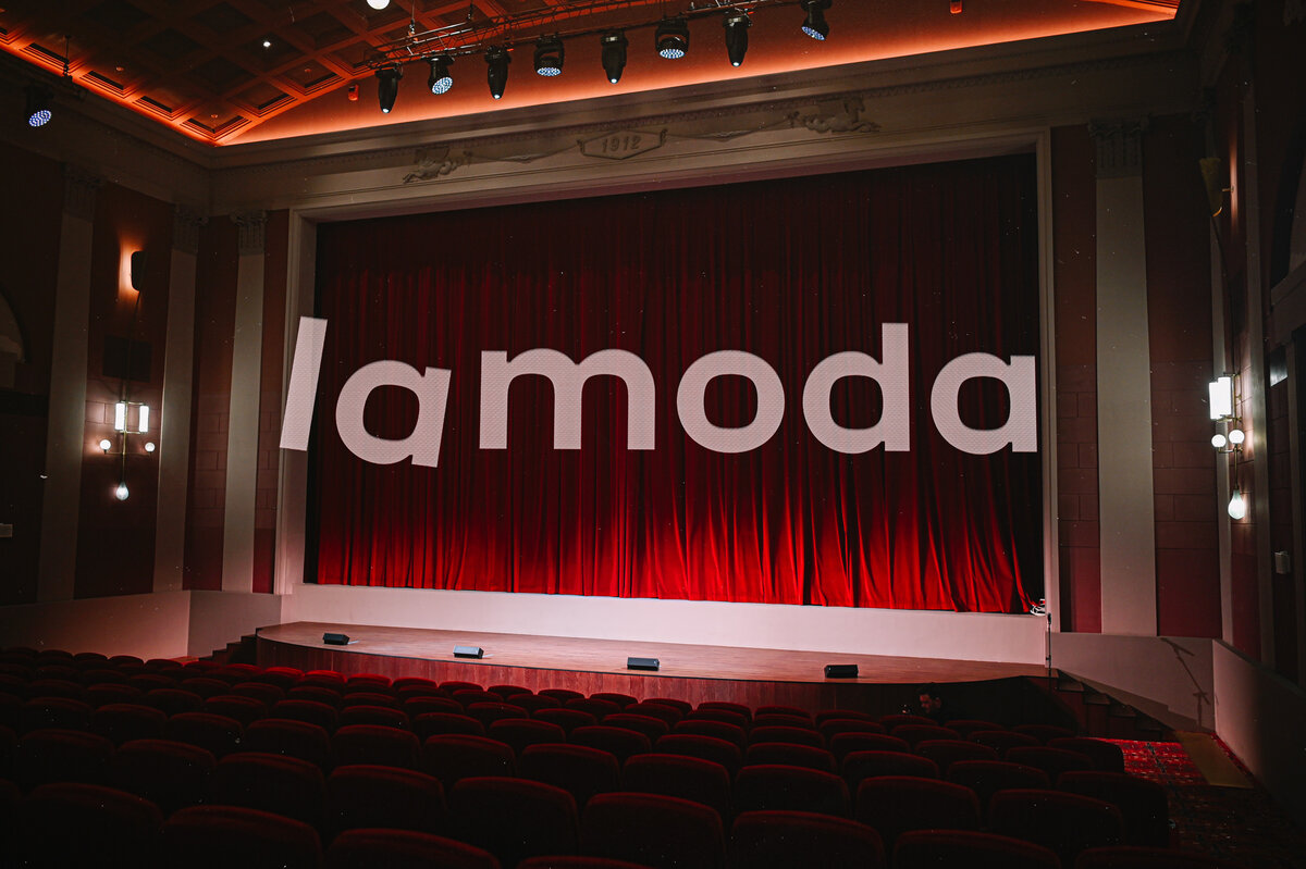     Премьера фильма-исследования «Красиво»