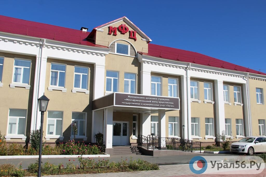    Спрос на айтишников в России снижается, но растет на производственников