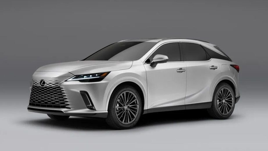 Lexus RX 2023 года