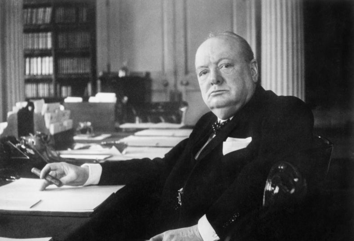 Скриншот-цитата с сайта https://winstonchurchill.org/wp-content/uploads/2021/08/Churchill-Senior-Stateman.jpeg 