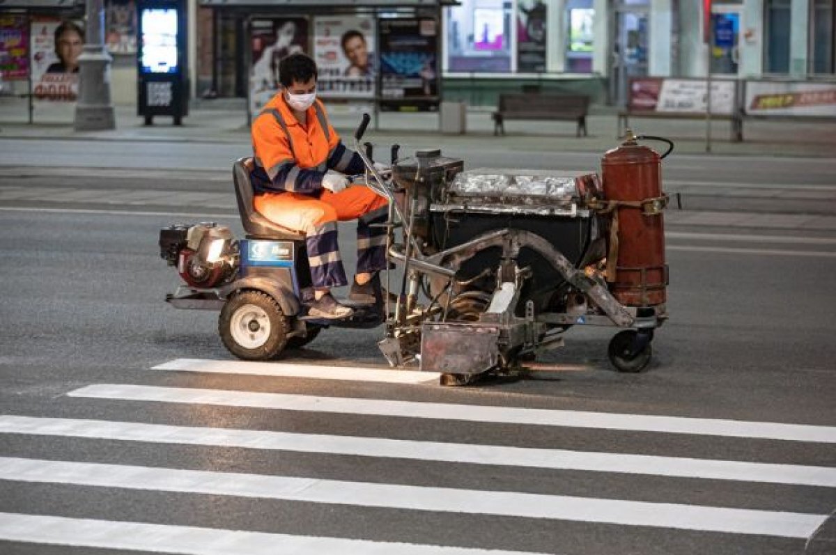    В Хабаровске начали наносить дорожную разметку