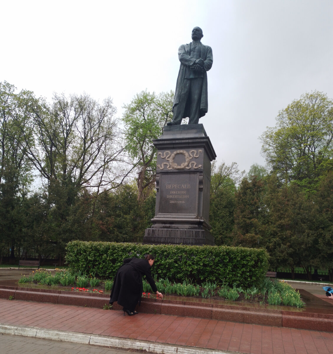 Памятнику Вересаева в Туле-65 лет .