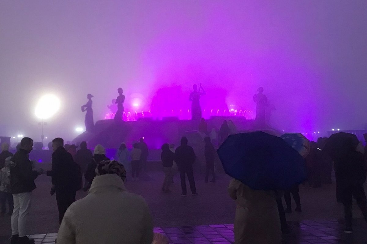    Сезон фонтанов в Ставрополе открыли при дожде и густом тумане