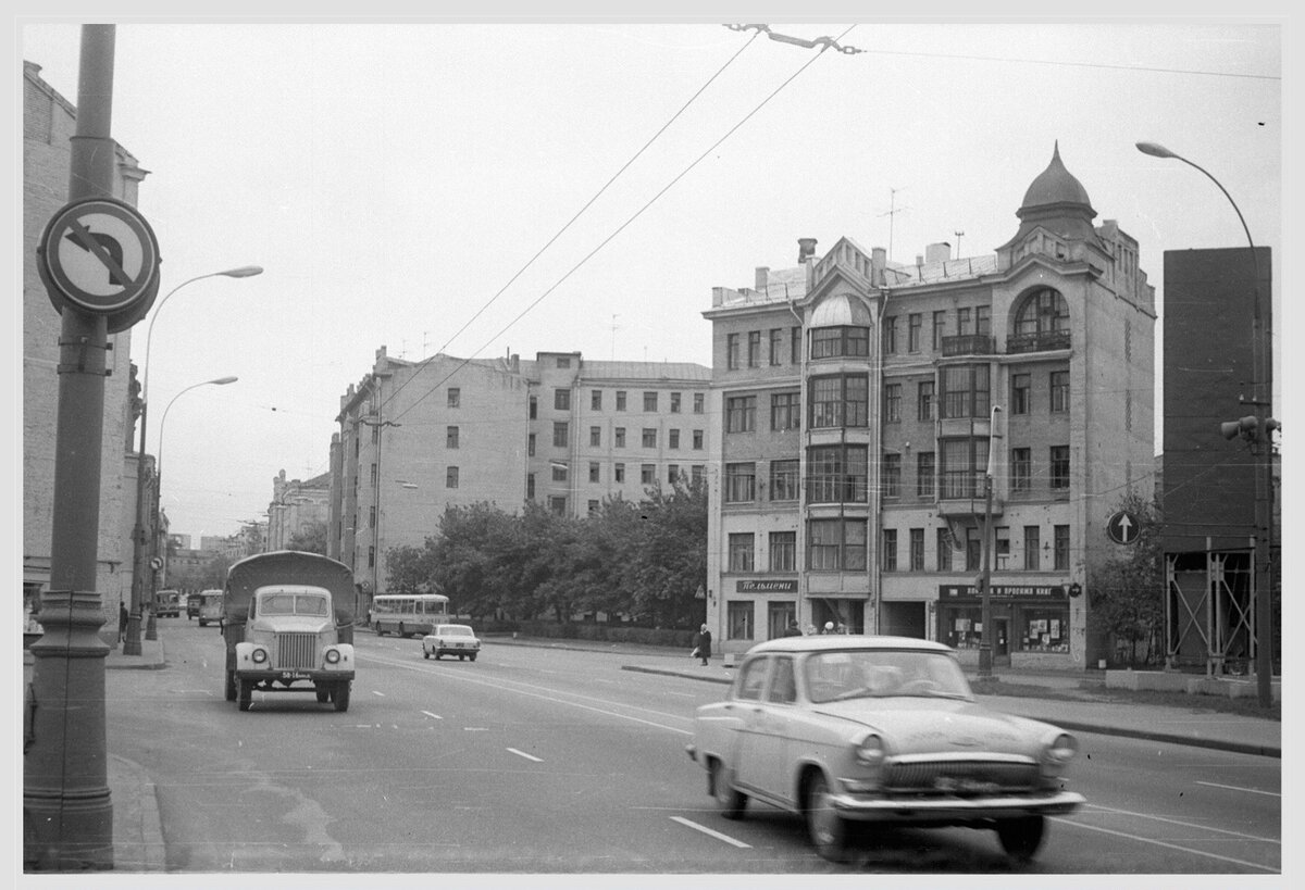 большая якиманка в москве