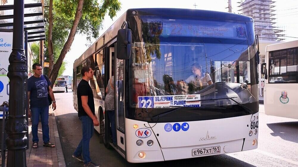     Власти Ростова-на-Дону объявили, что выпуск автобусов на маршруте №10 превысил план на 10-50%, об этом сообщили в администрации города.