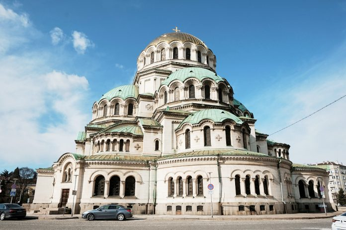 Что смотреть в Софии (Болгария): цыганские анклавы в коммунистических ...