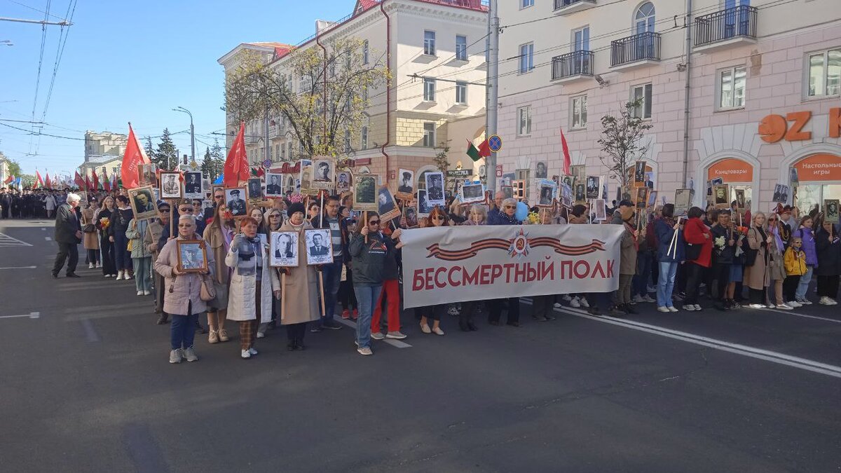 В Белоруссии слегка ослабло административное давление на «Бессмертный полк»  и Георгиевскую ленту | Политнавигатор | Дзен