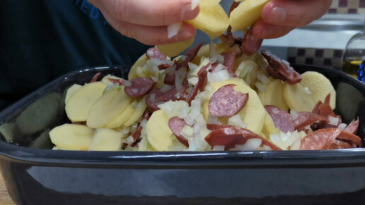 Волшебное наслаждение: рецепт картошки спиральками, запеченной с колбасой