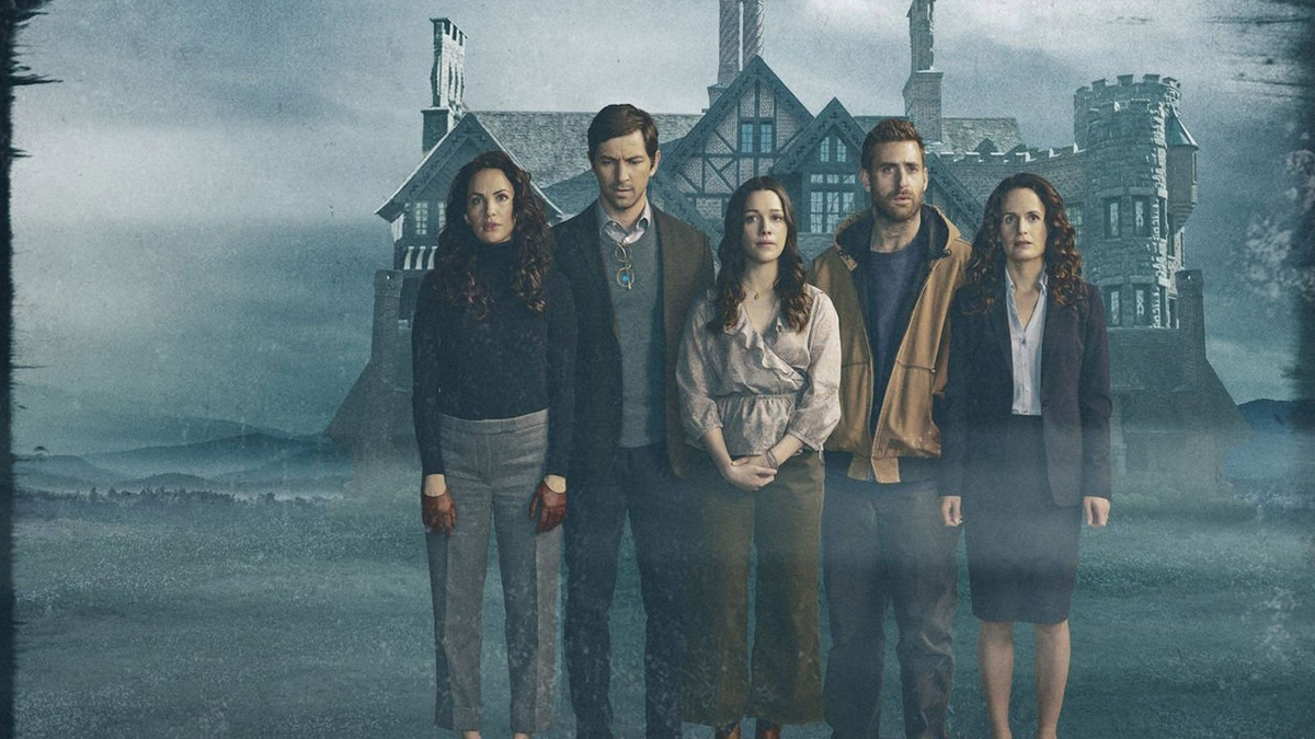 Постер сериала «Призраки дома на холме» / фото: wi-fi.ru