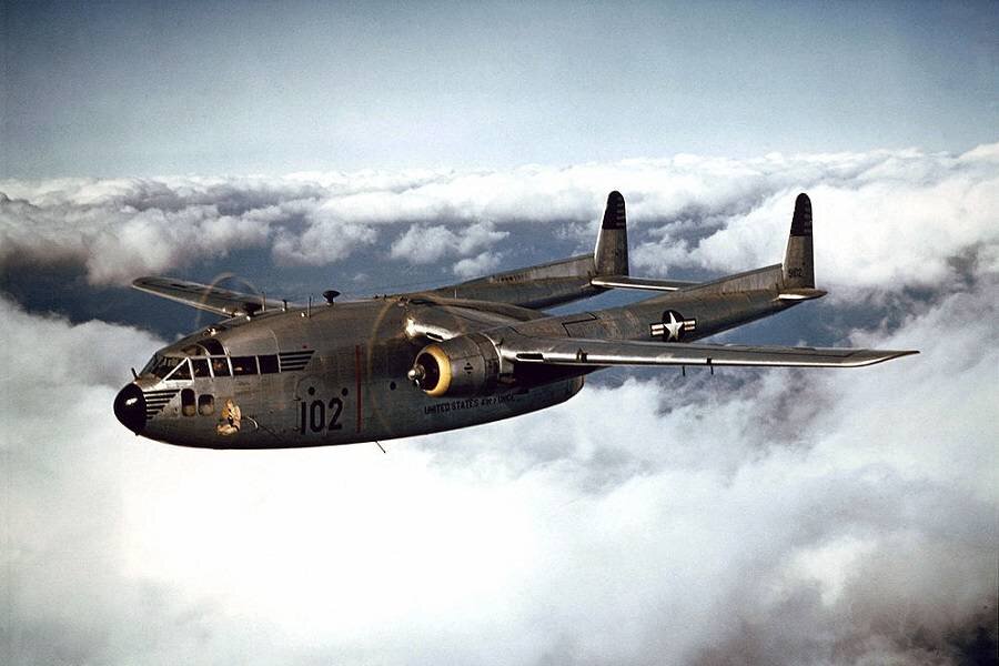 C-119 «Boxcar». Эти модели использовали для распыления бактерий над городами США