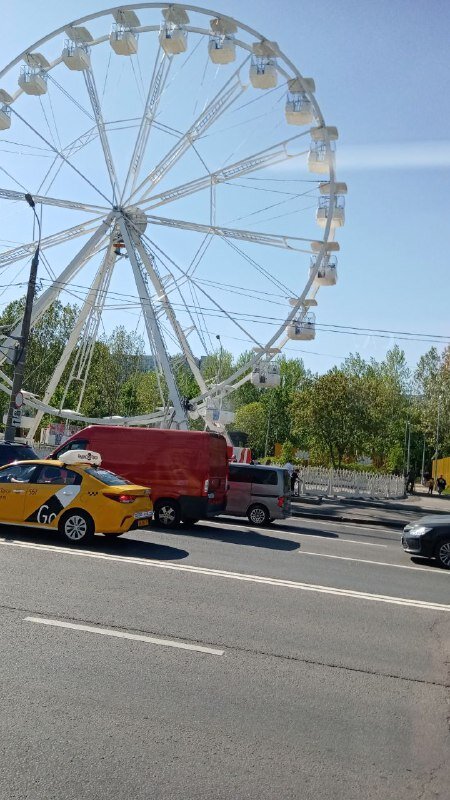 фото из окна автобуса в Отрадном