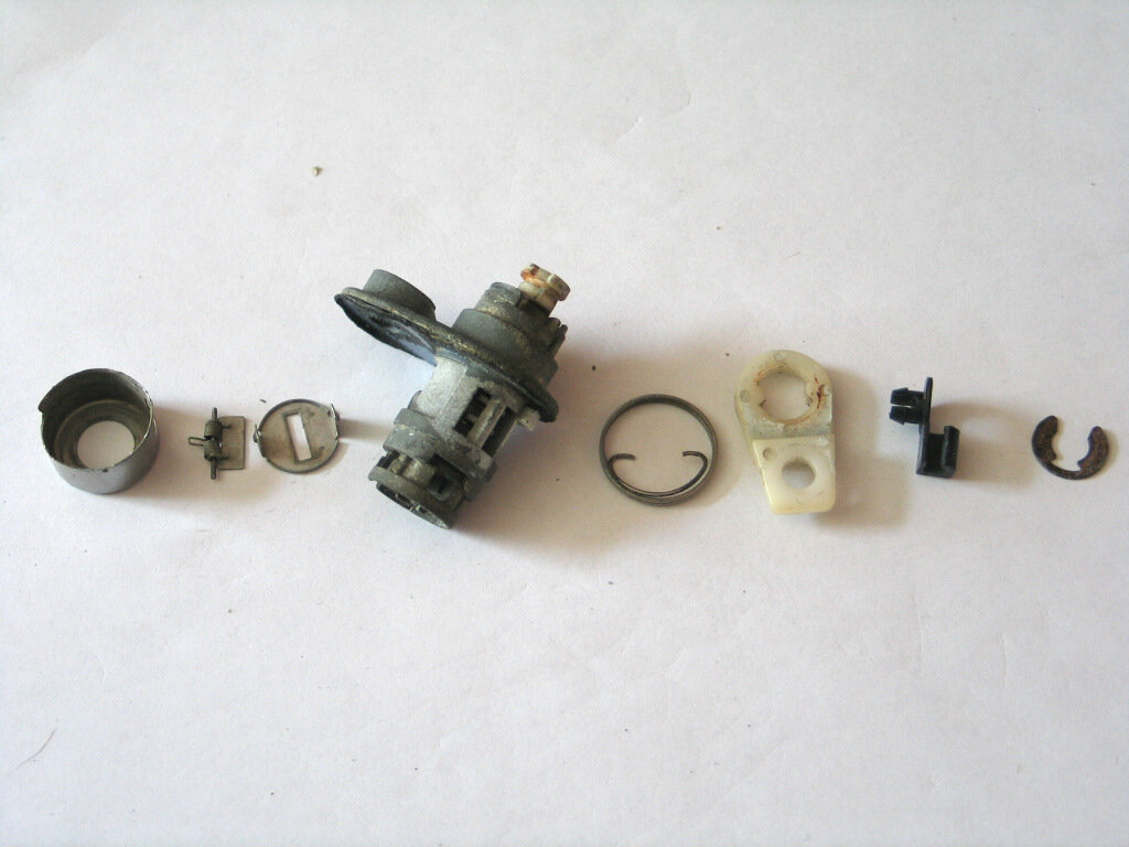 ремкомплект личинки замка двери nissan. ремонт личинки замка двери автомобиля. сувальды личинки vw. личинка дверного замка datsun. свертыш личинки замка двери ваз.