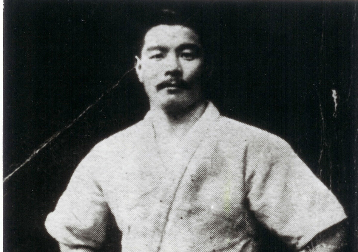 Мицуо Маэда