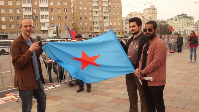 Посмотрите репортаж с первомайской демонстрации и сделайте свои выводы.