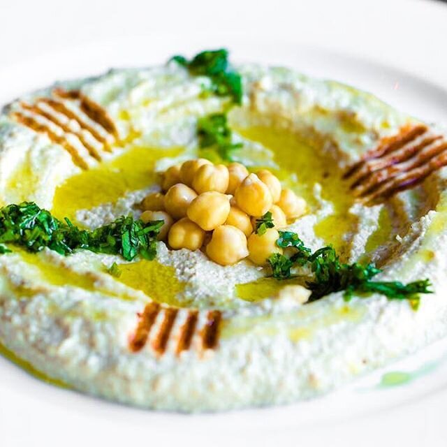 Впрочем, это не главное, был бы хумус вкусным.