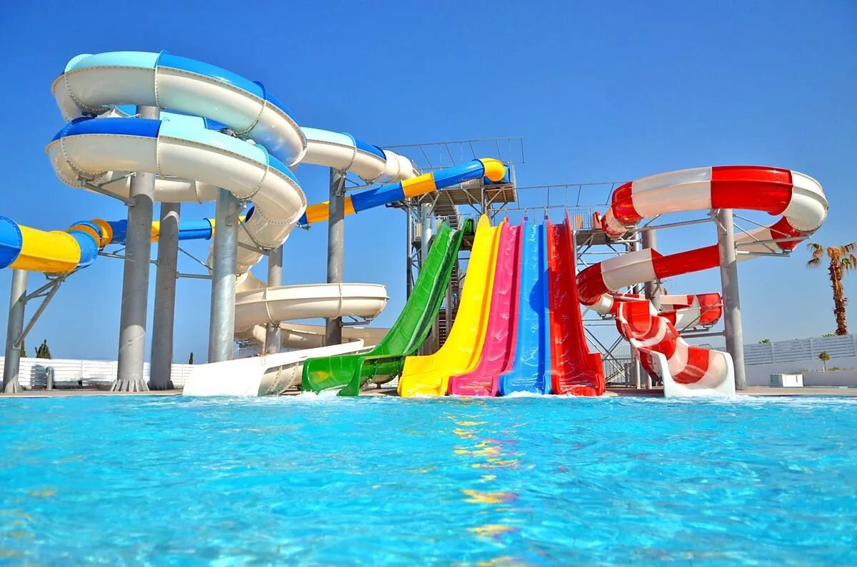 Water park. Аквапарк Кипр fun Park. King Evelthon Hotel аквапарк. Fun&Sun Family King Evelthon Hotel 5*. Аквапарк Ларнака Кипр.