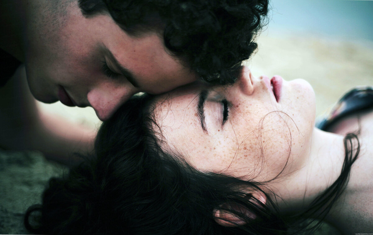 Двое любовь страсть нежность. Ссоры в отношениях. Мужчина и женщина ругаются. Моя большая любовь. Влюбись в меня, если осмелишься фильм 2003.