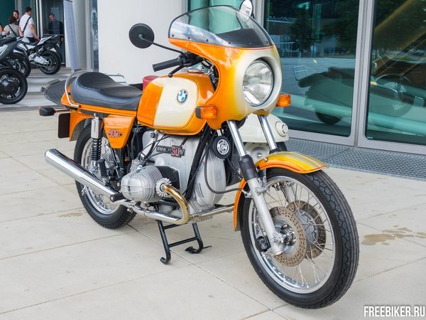 BMW R90S. Спасал BMW Motorrad от закрытия в 1973 году.