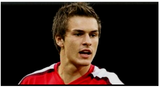 Аарон в молодости