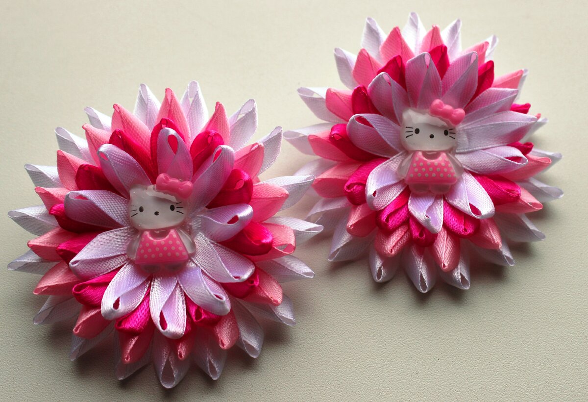 Резиночки для волос из атласных лент