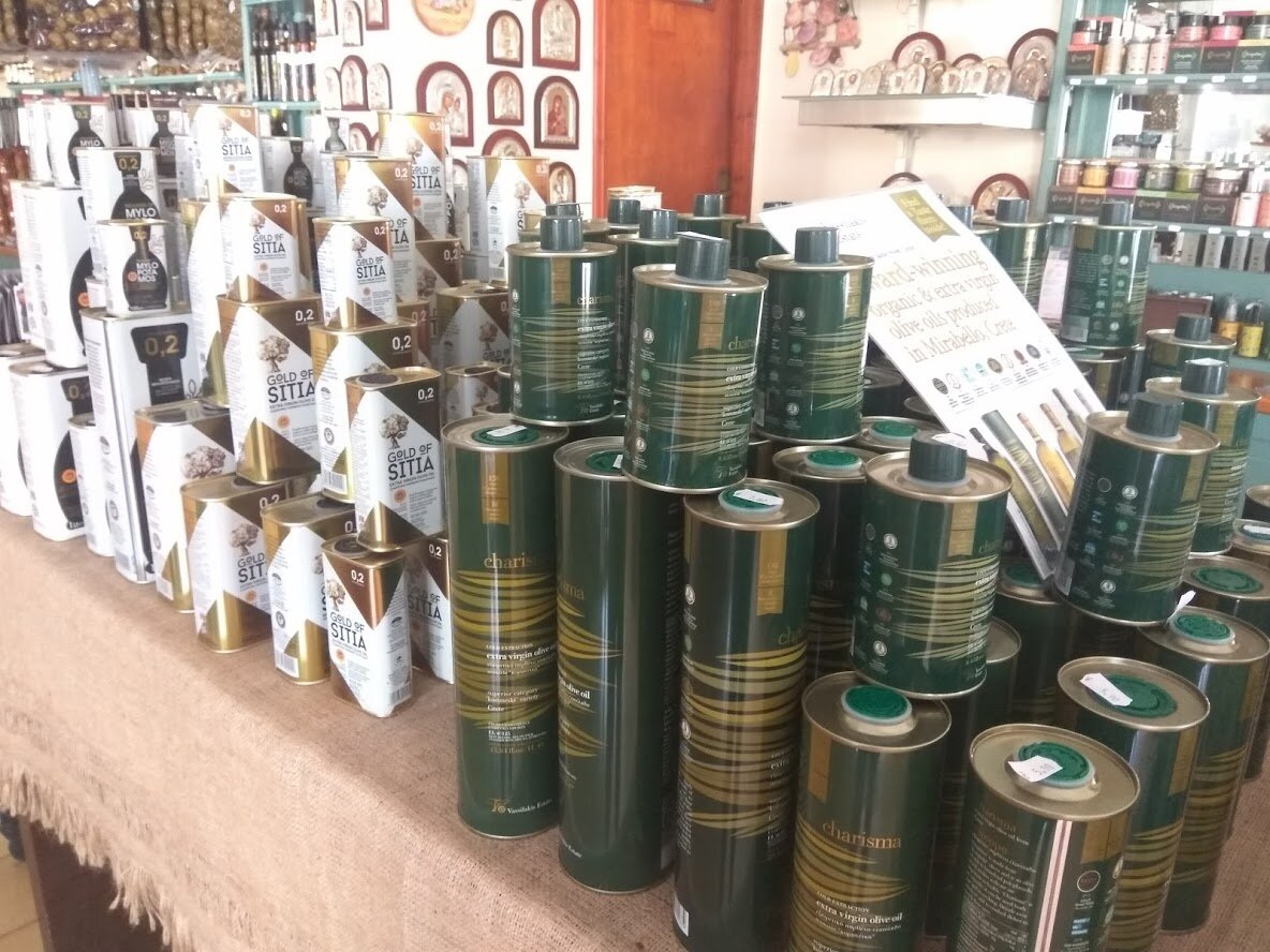 Витрина моего любимого магазина в Сталиде Ой-Да! 