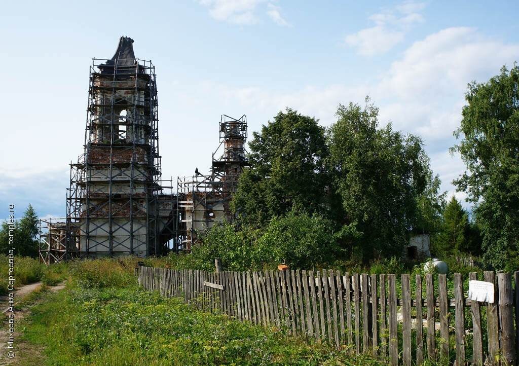 Церковь Покрова Пресвятой Богородицы в Покровском на Пучке, фото Анны Михеевой