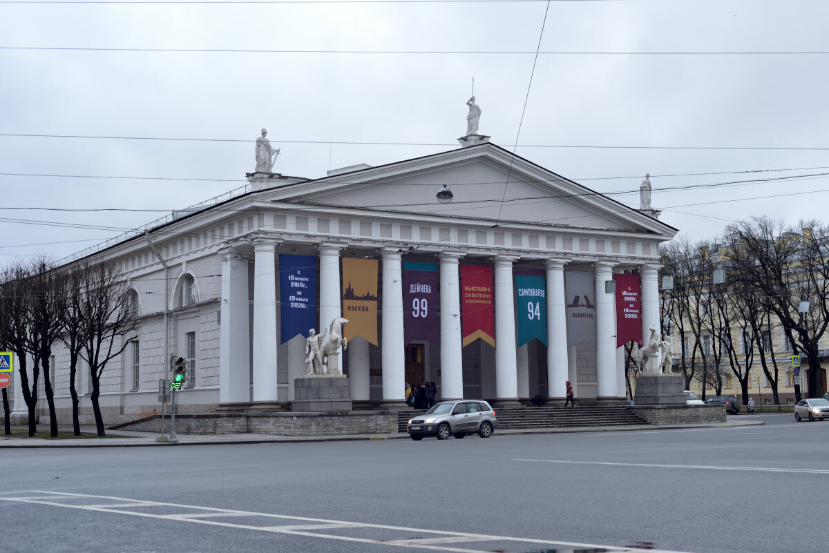 Манеж, Исаакиевская площадь, 1, Санкт-Петербург. Фотограф: Ирина Садова.