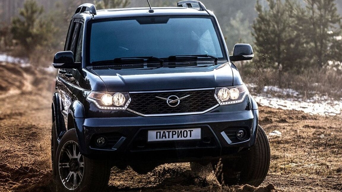 Несмотря на тот факт, что до появления внедорожника еще остается полтора года, интерес к нему очень большой (как и к любой отечественной новинке). Да и информации в сети набирается немало, так что об автомобиле можно порассуждать предметно.