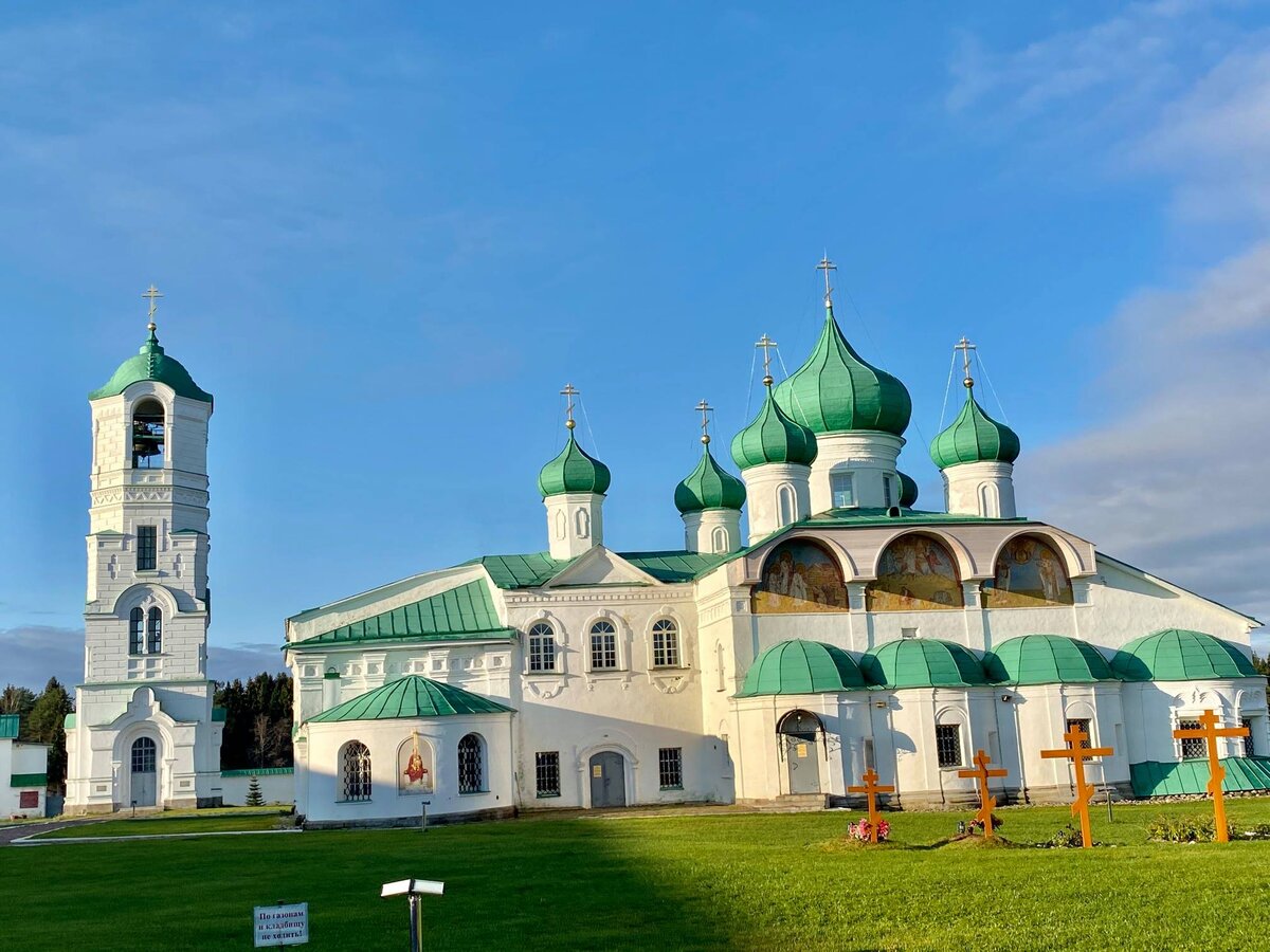 Поездка в свирский монастырь. Колокольня Александро Свирского монастыря.