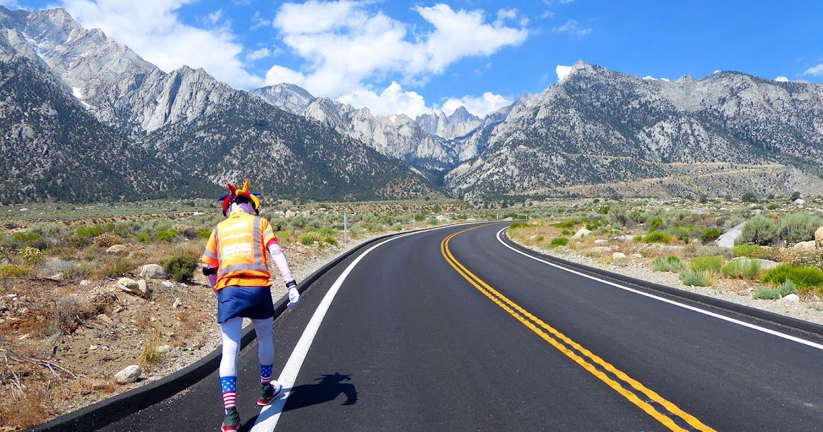 Дороги, конечно, идеальные(у них климат мягче) 