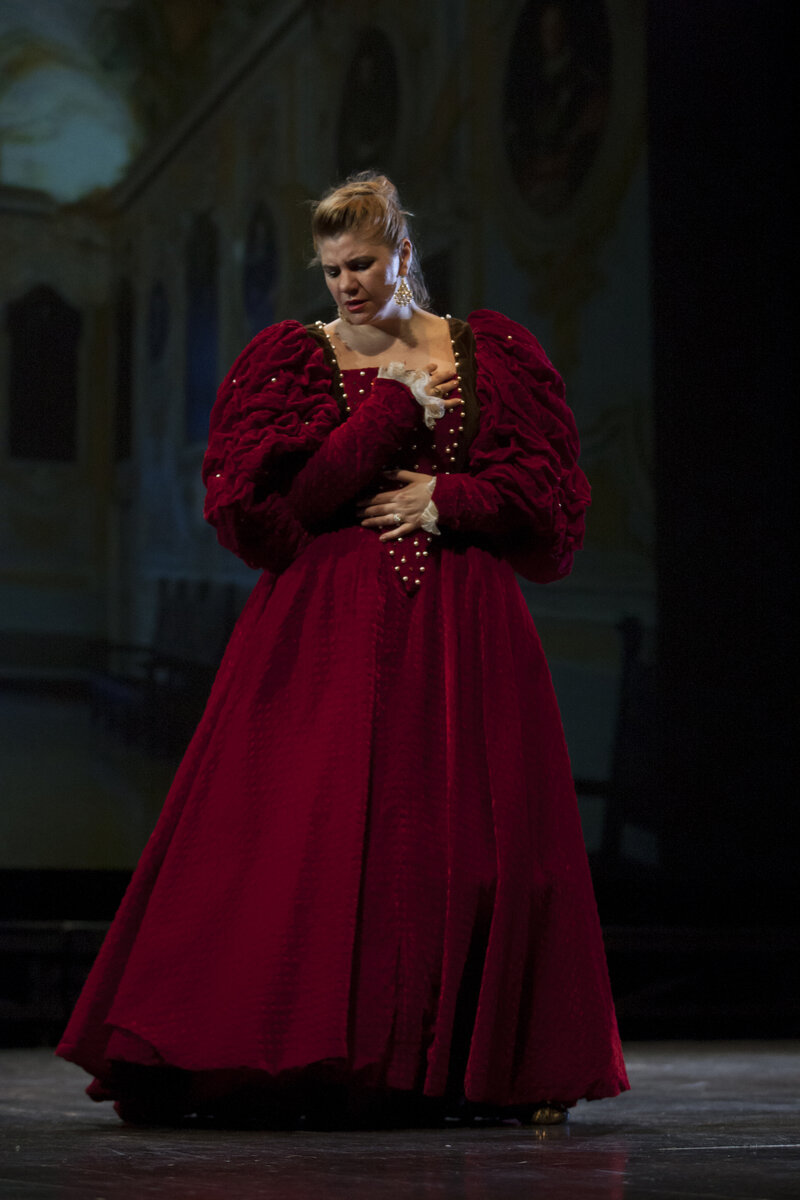Марина Агафонова - Леонора (Верди, Трубадур). Римская опера.