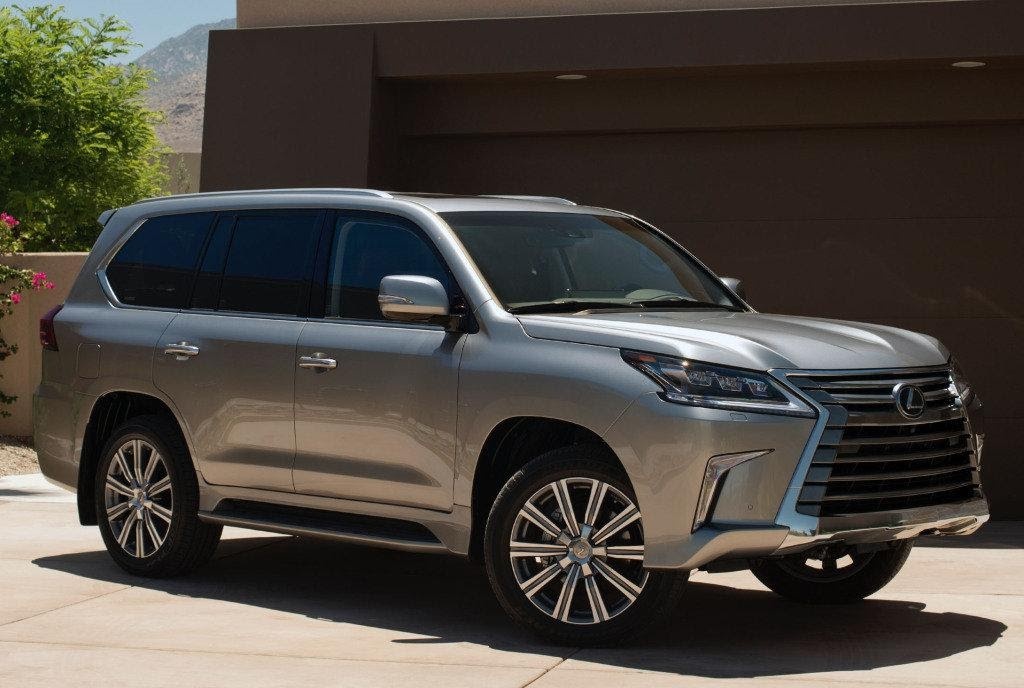 Lexus LX570 третьего поколения выпускают с 2015 года