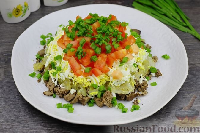 Салат «Принц» с говядиной и грецкими орехами