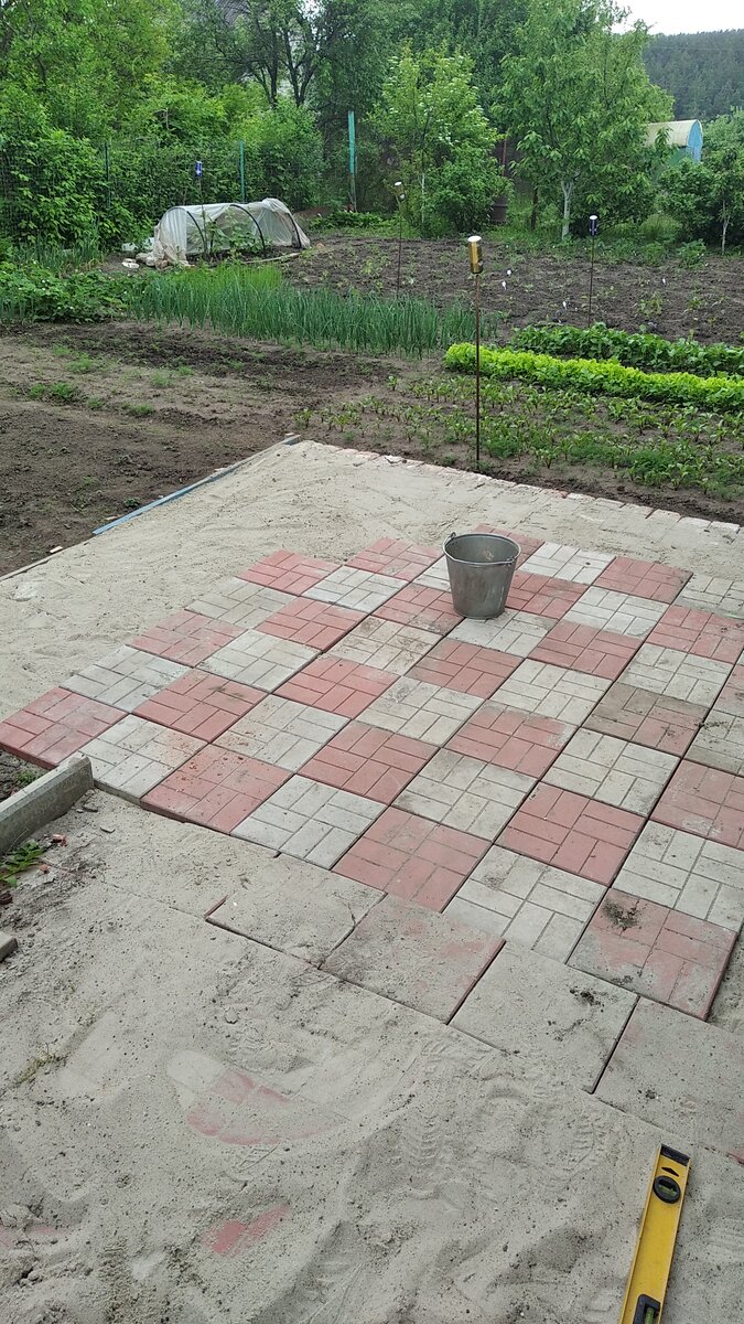 Площадка для бассейна