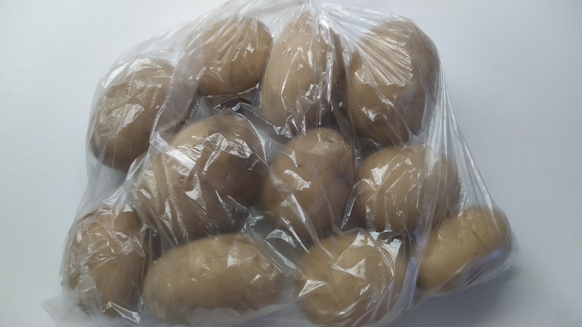 Картофель - 45,32р (39р/кг)