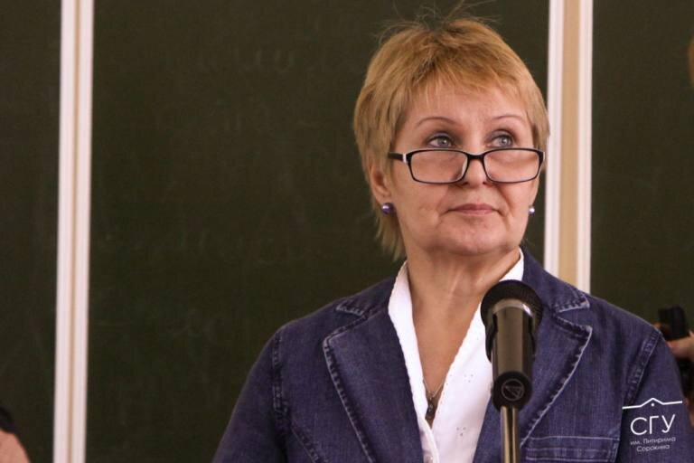 На фото: Антонина Евсеева, кандидат психологических наук, доцент кафедры социальной работы Института социальных технологий Сыктывкарского государственного университета им. Питирима Сорокина