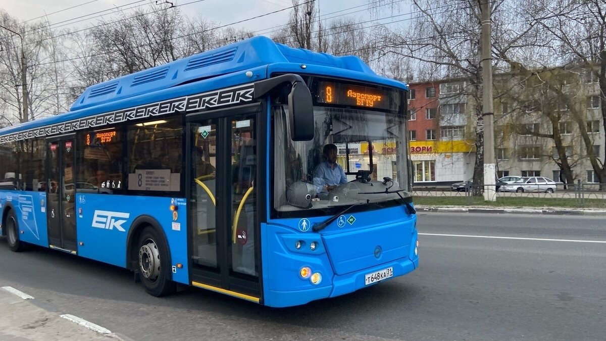 В Белгороде ещё один автобус перевели на двойное прикладывание карты |  Бел.Ру | Дзен