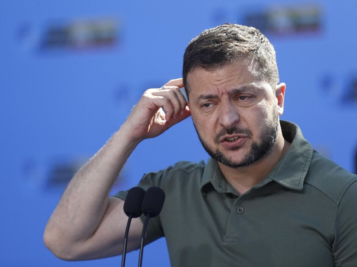    Президент Украины Владимир Зеленский© AP Photo / Mindaugas Kulbis