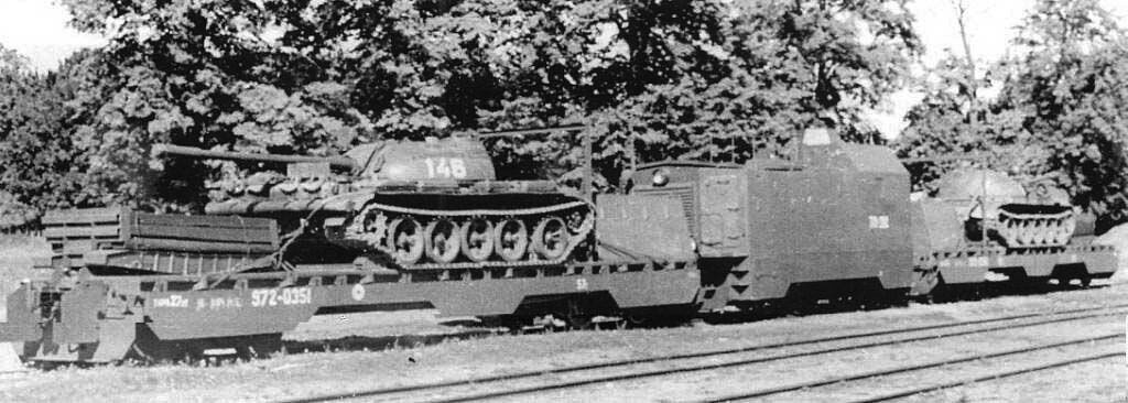 Ту-ту чух-чух, или небольшое путешествие на электричке в Сосновый Бор-1. Поезда,История,Архитектура,Город