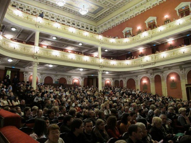 Сцена дк солдатова пермь схема зала