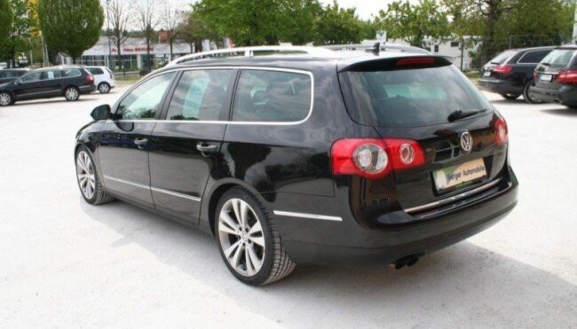 Volkswagen Passat Variant 2.0 TDi 2006 г.в. Пробег 100.000 км. Цена 9995 евро (Германия)