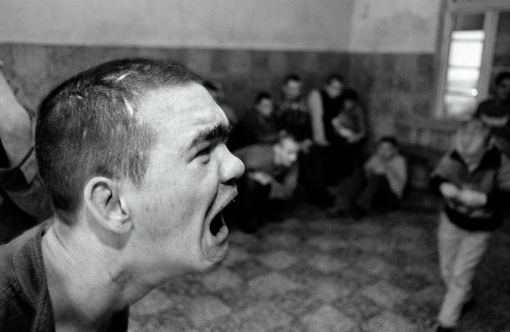 Как выглядит психически больной человек