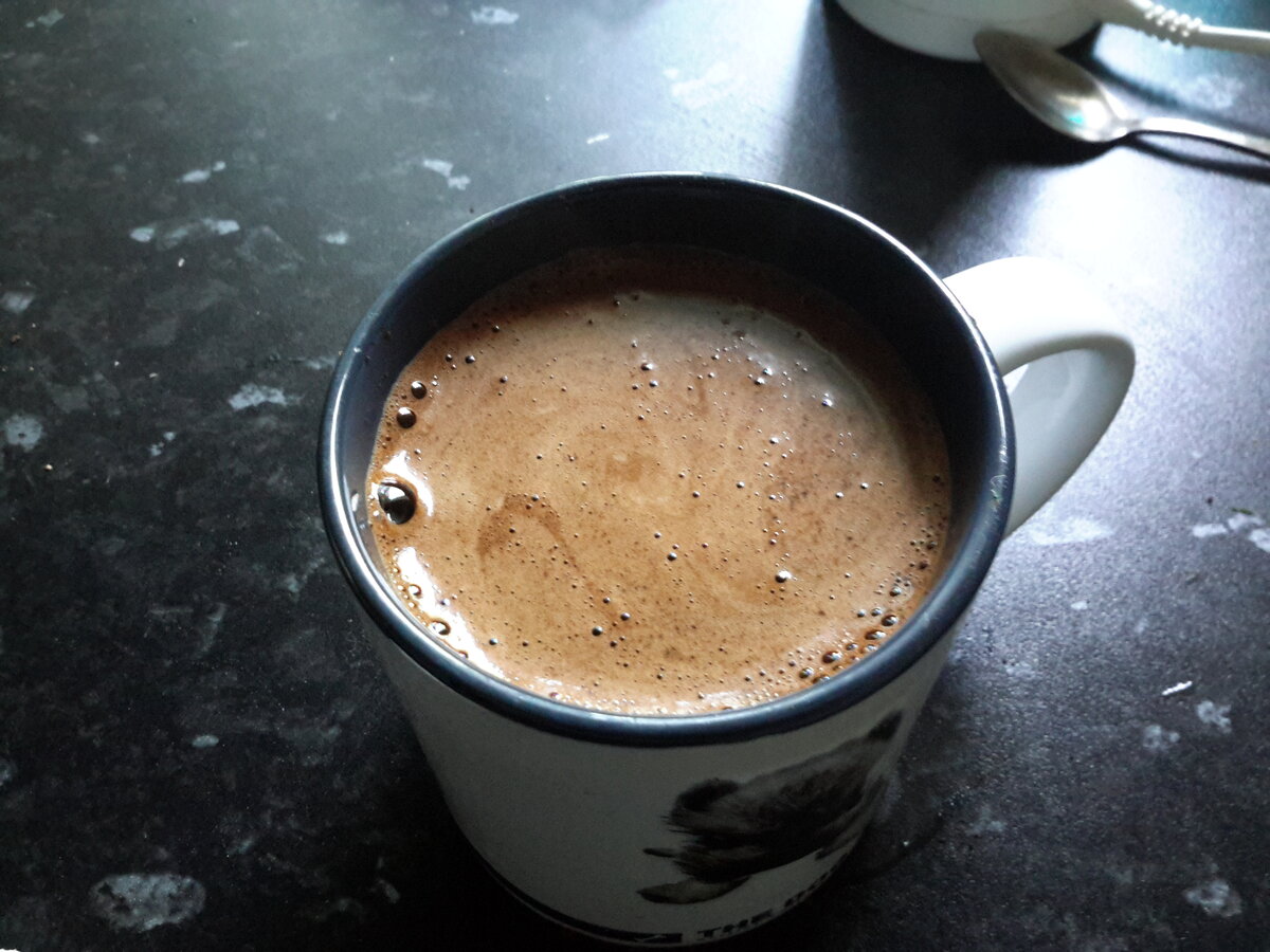 После кофе сильно. Крепкий кофе. Сильный кофе. Не крепкий кофе. Крепкий кофеек.
