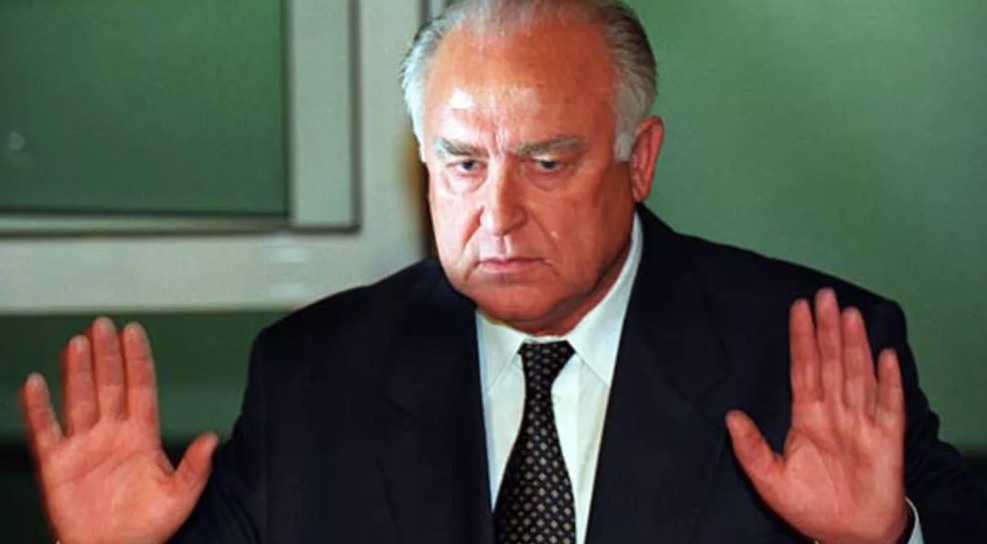 Из ЯК.  "Чем мы провинились перед Богом, Аллахом и другими?"